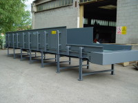 Guillotine conveyor belt